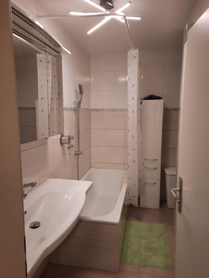 Moderne 3Zimmer Wohnung, In Koenigsbrunn Bei Augsburg Exteriér fotografie