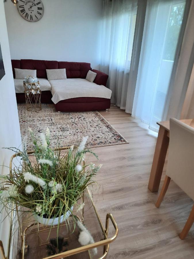 Moderne 3Zimmer Wohnung, In Koenigsbrunn Bei Augsburg Exteriér fotografie