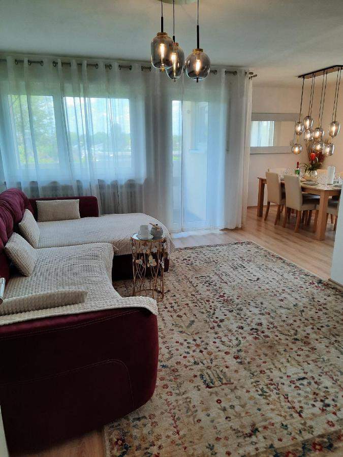 Moderne 3Zimmer Wohnung, In Koenigsbrunn Bei Augsburg Exteriér fotografie